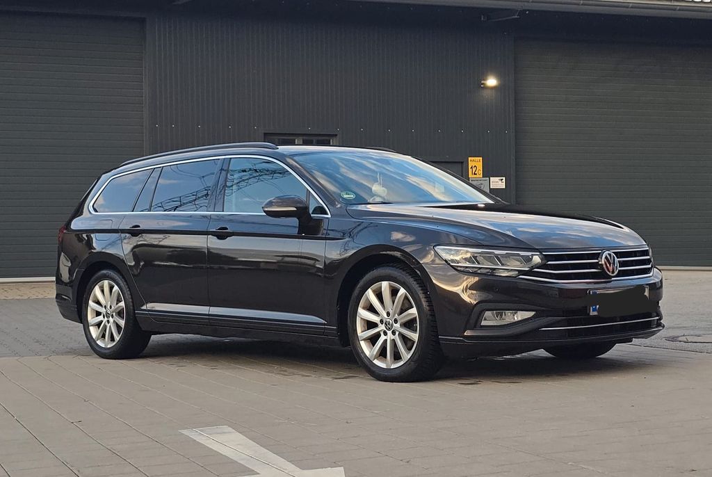 Image of Volkswagen Passat Variant