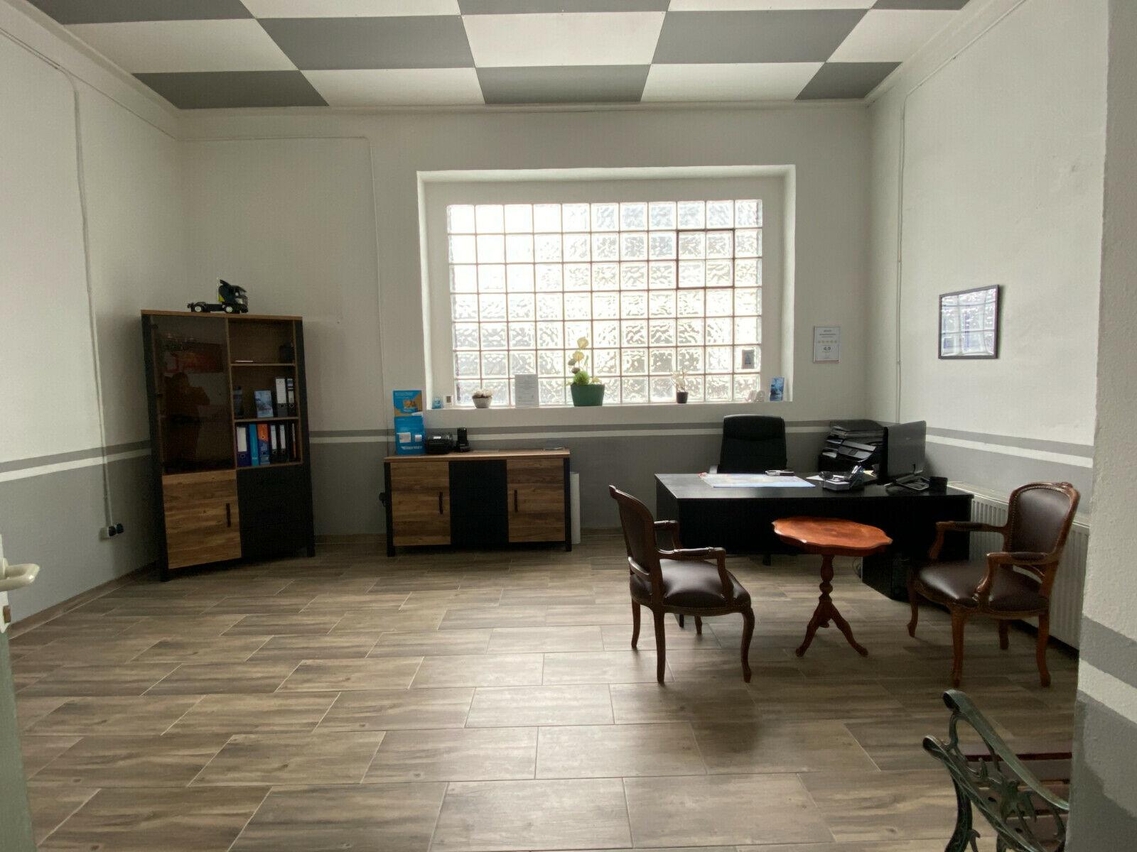 showroom-image-main