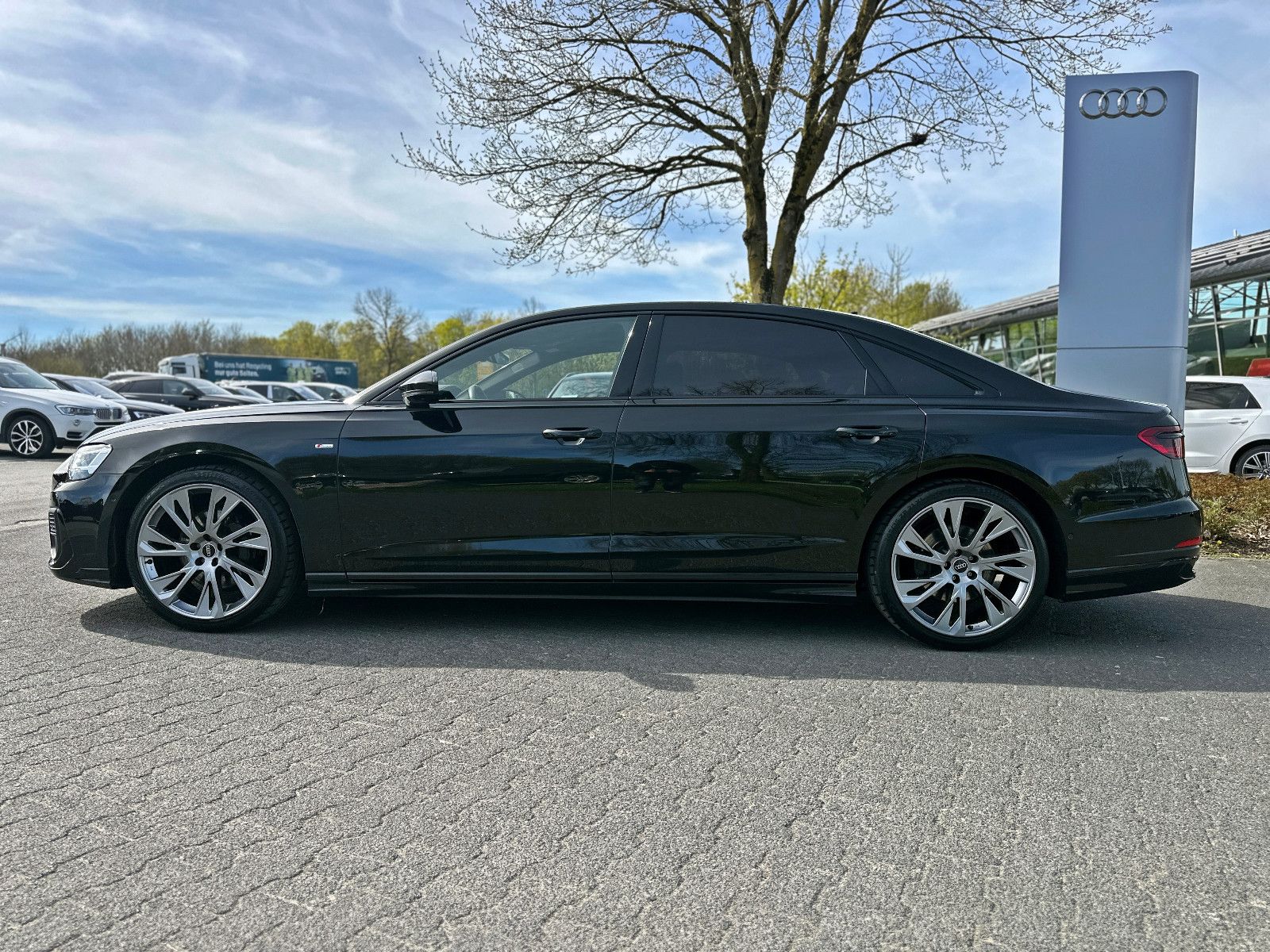 Audi A8 - Bild 4