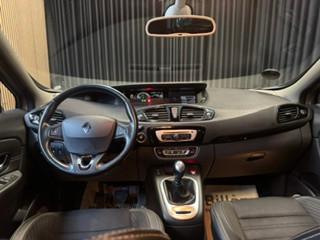 Renault Grand Scenic 2014 — photo 16