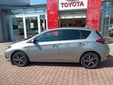Toyota Auris Hybrid Team D - Toyota Auris Team mit Hybrid-Antrieb (Benzin/Elektro)