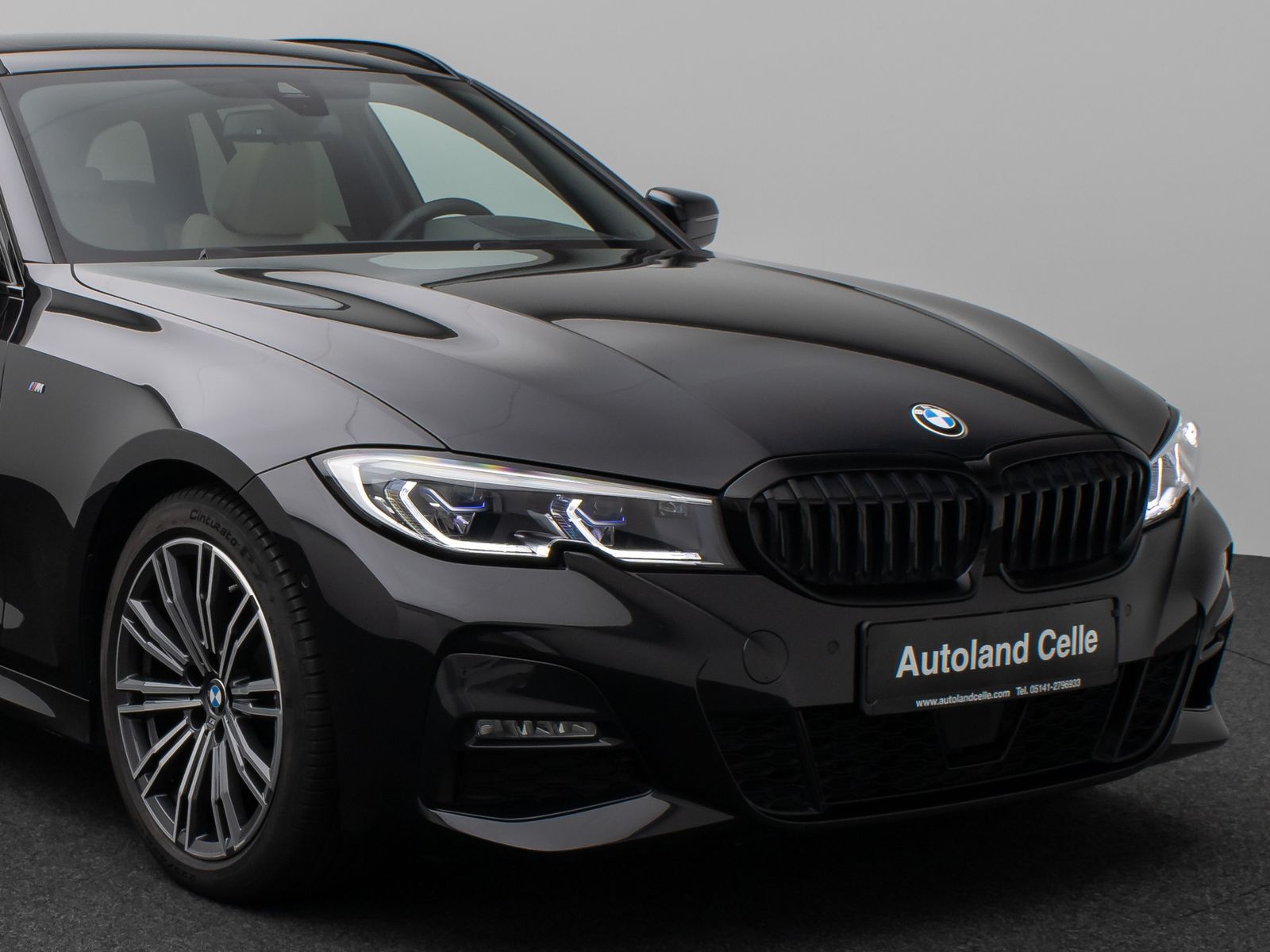 Fahrzeugabbildung BMW 320d M Sport Panorama Laser Kamera HUD DAB HiFi