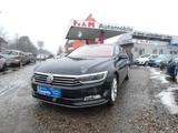Volkswagen Passat Variant Highline BMT/Start-Stopp 4Motion - Volkswagen Passat aus 2015