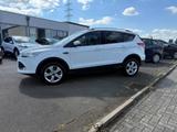 Ford Kuga Titanium - DIESEL - AUTOMATIK - 2. Hand und - Ford Kuga mit Diesel-Antrieb