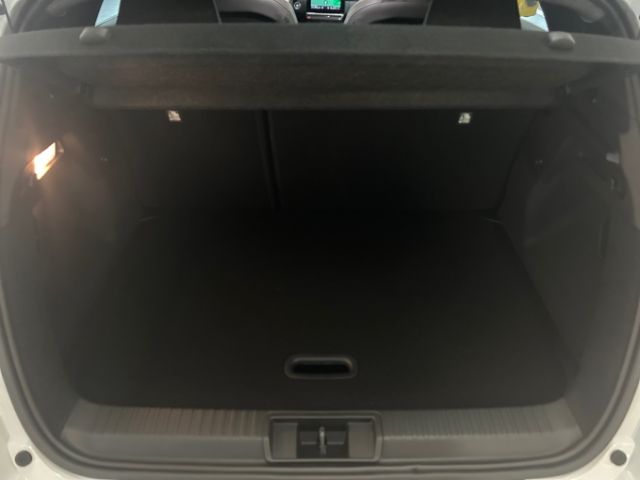 Fahrzeugabbildung Renault Captur Techno Mild Hybrid 160 EDC Winterpaket Na