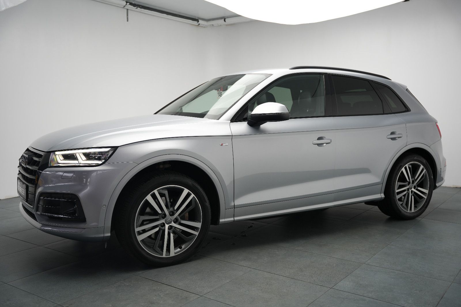Fahrzeugabbildung Audi Q5 Quattro *S-Line*Virtual*SHZ*Navi*PDC*ACC
