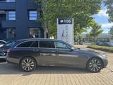 Mercedes-Benz E 300 de T 9G-TRONIC Avantgarde / Distronic - Mercedes-Benz Hybrid (Diesel/Elektro): Grau