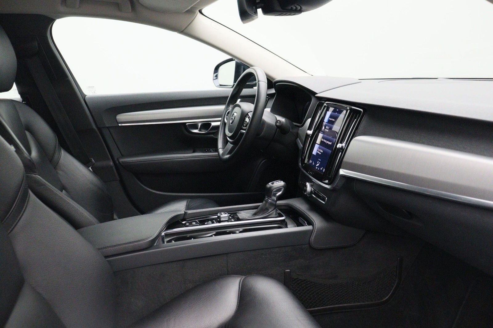 Fahrzeugabbildung Volvo V90 D4 2.0 Kombi Momentum ACC  LED KAMERA
