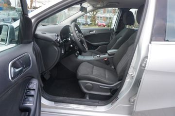 Mercedes B 200 - 8