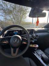 Mercedes-Benz 250 e - Mercedes-Benz 250: 250e