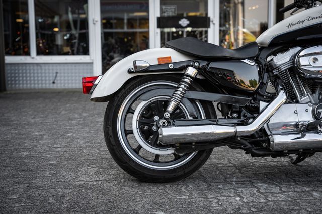 Fahrzeugabbildung Harley-Davidson XL883L SUPERLOW SPORTSTER - JEKILL&HYDE -