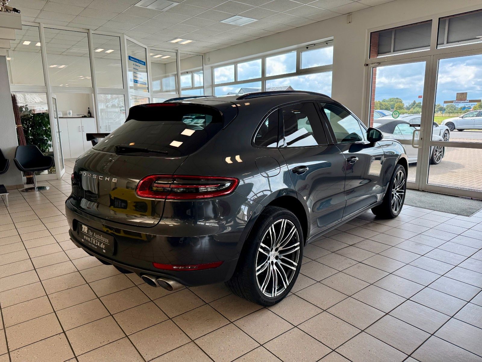 Fahrzeugabbildung Porsche Macan S Diesel PDK Panorama/21"Zoll/Xenon