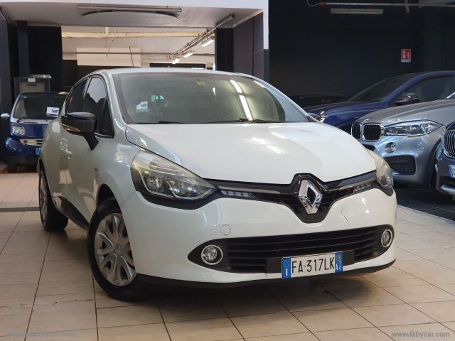 Renault RENAULT Clio 1.5 dCi 8V 75 CV 5p. Costume Nat.