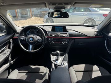 BMW 318 - 12