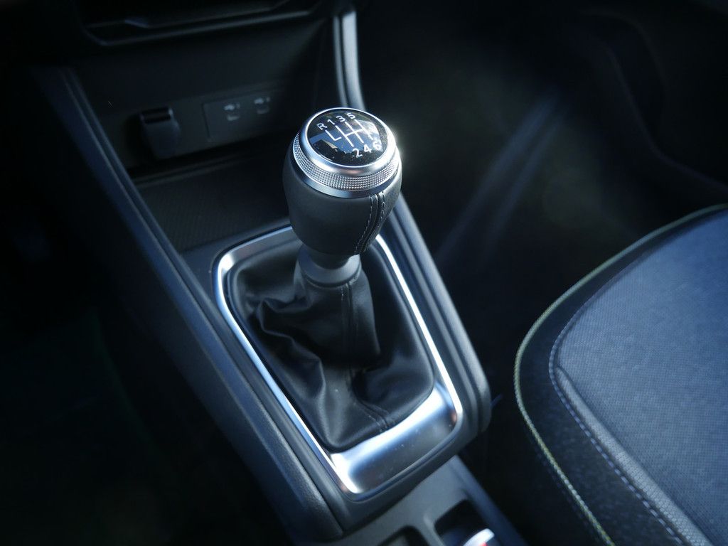 Fahrzeugabbildung Renault Captur Techno TCe 90