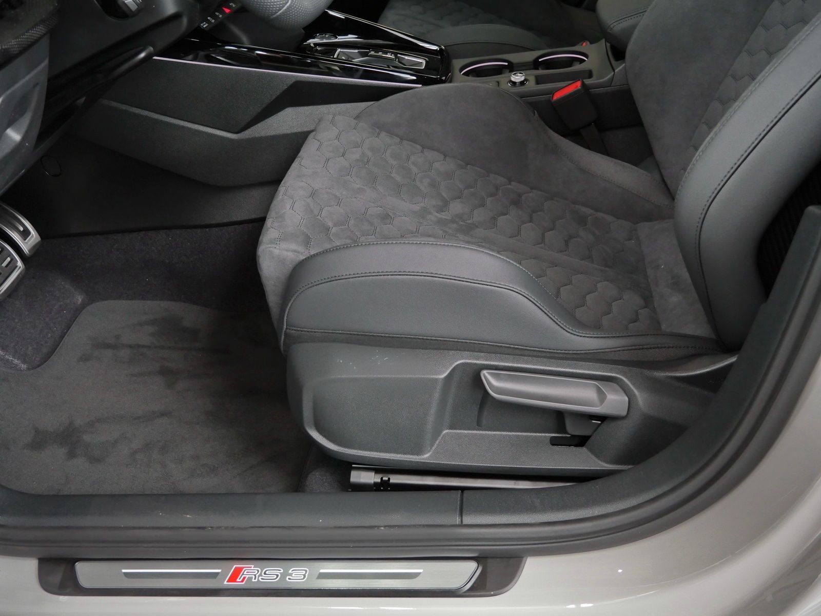 Audi RS3 - Bild 23