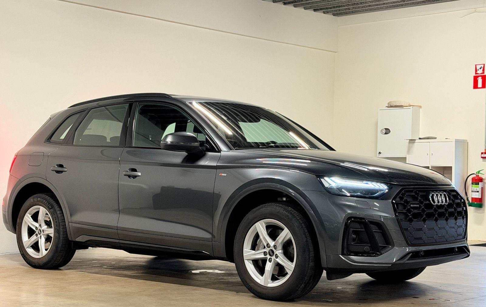 Audi Q5 40 TDI quattro S Line imagem 3