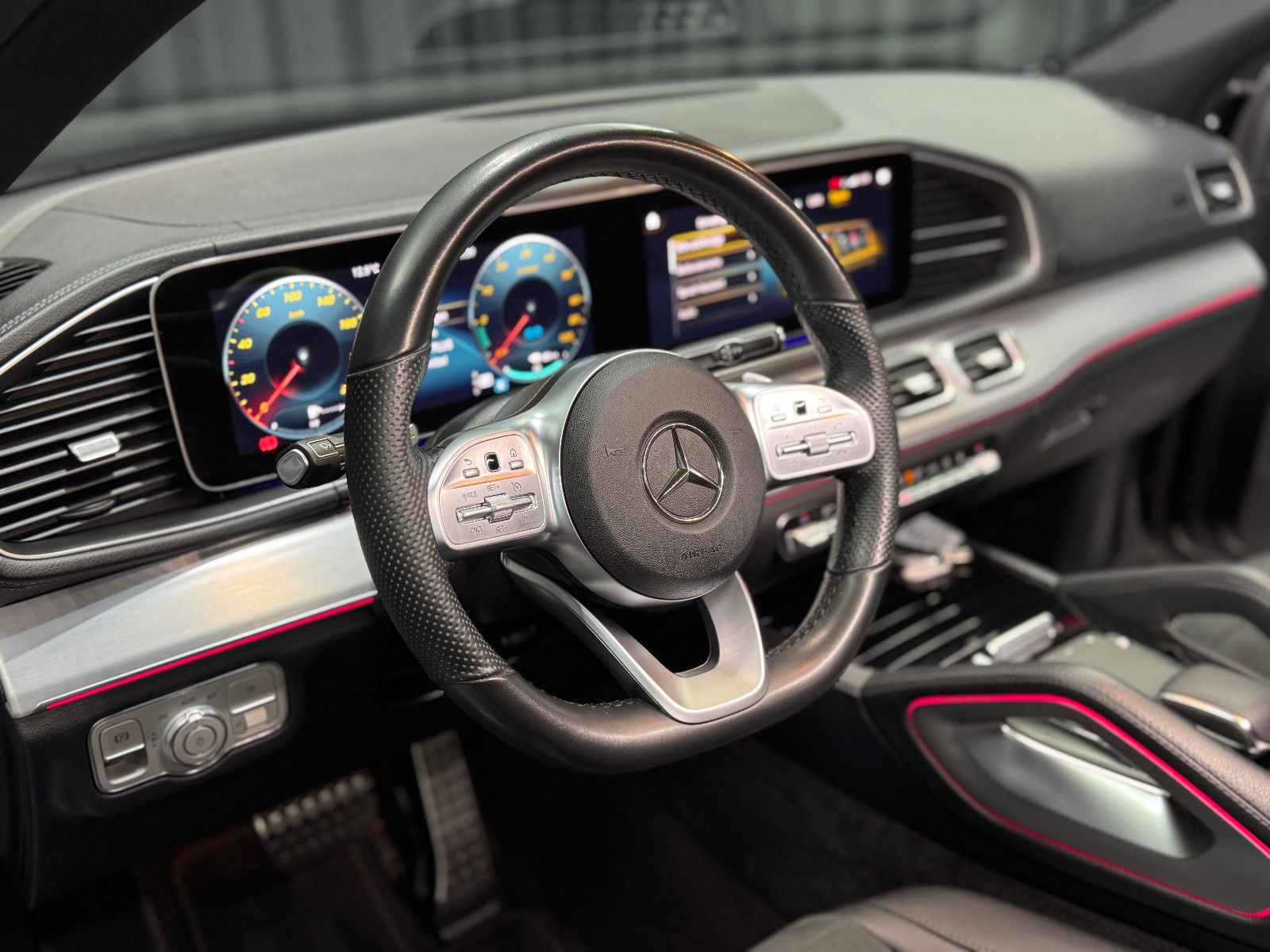 Fahrzeugabbildung Mercedes-Benz GLE 350e 4Matic Coupe *AMG-LINE*22 ZOLL*LUFT*