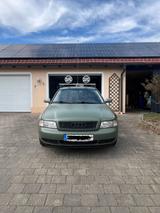 Audi A4 B5 2.6 Quattro - Audi A4 aus 1996: Kombi