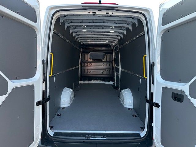 Fahrzeugabbildung Volkswagen Crafter Kasten 35 lang plus Hochdach 2.0TDI FWD