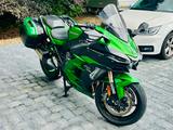 Kawasaki H2 SX SE Ninja Sporttourer - KAWASAKI H2