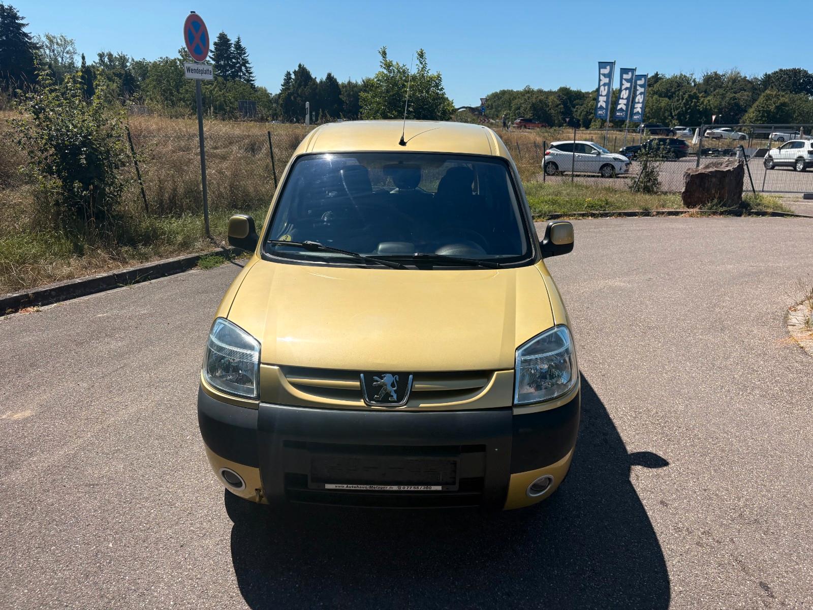 Peugeot Partner 2,0 Diesel Klima AHK 5 Sitzer