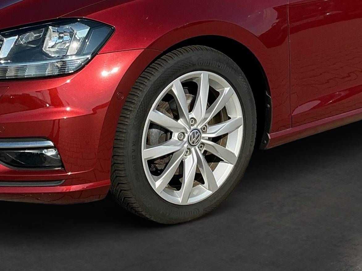 Fahrzeugabbildung Volkswagen Golf 1.5 TSI ACT OPF DSG IQ Drive