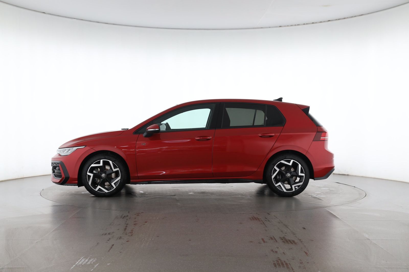 Volkswagen Golf VIII 2.0 TSI DSG 4MOTION R-Line SITZH foto 3