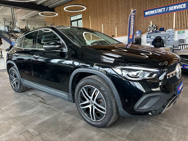 Mercedes-Benz GLA 220 d 4Matic *LED*AHK*Keyless*