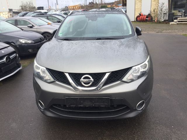 Nissan Qashqai   1,6  Visia  Panorama Dach