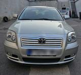 Toyota Avensis  2.0 Benzin T25 Automatik - Toyota Avensis T25 mit Benzin-Antrieb