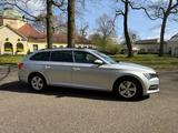 Skoda Superb 2.0 TDI SCR DSG AMBITION COMBI AMBITION