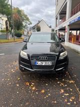 Audi Q7 4.2 FSI quattro tiptronic - - Audi Q7: Fsi