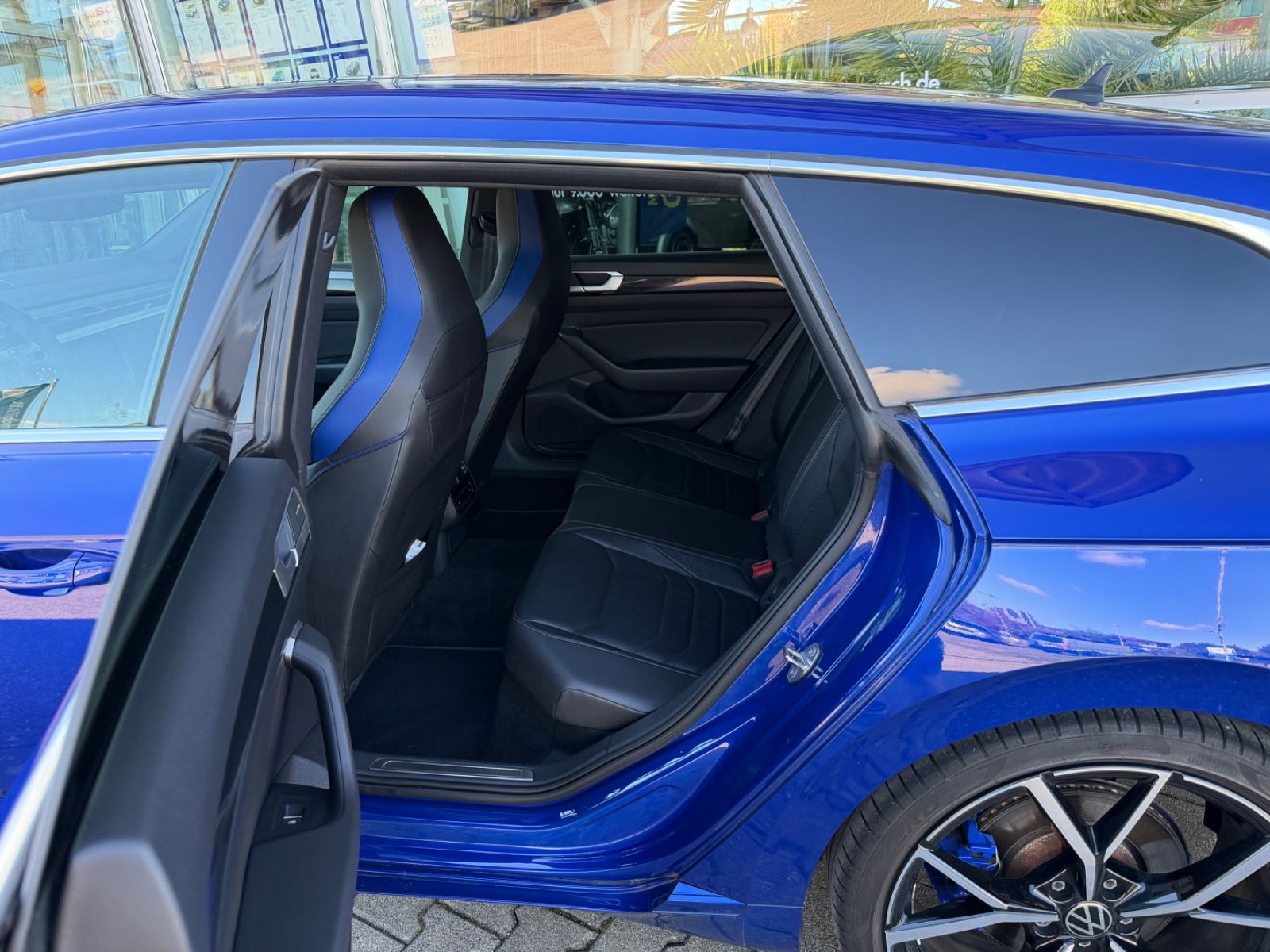 Volkswagen Arteon Shooting Brake R 4Motion AHK ACC Panorama foto 16