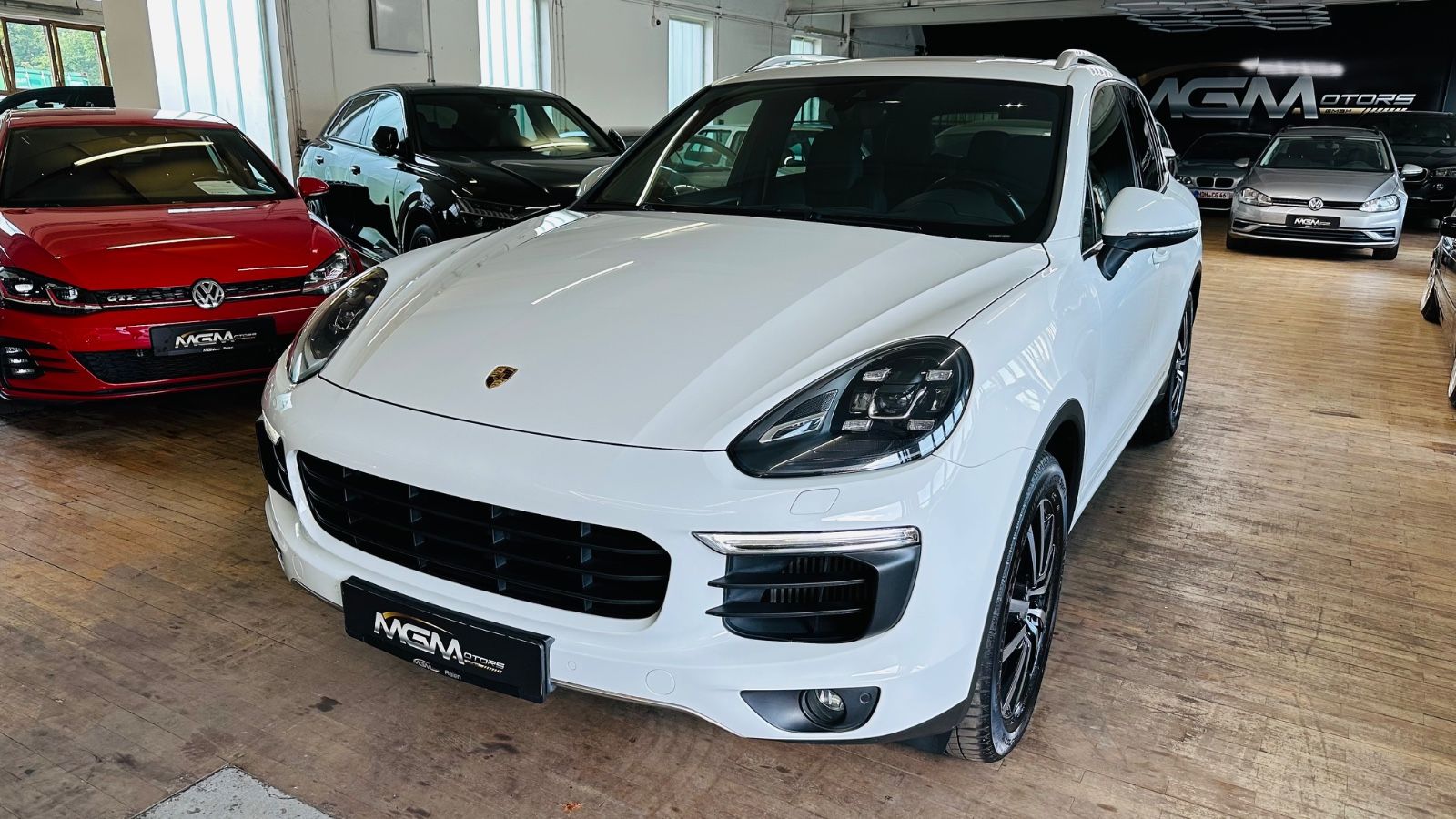 PORSCHE Cayenne S*Led*Pano*Bose*