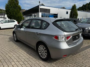 Subaru Impreza - 4