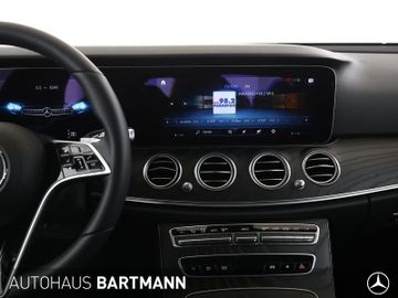 Mercedes E 200 - 8