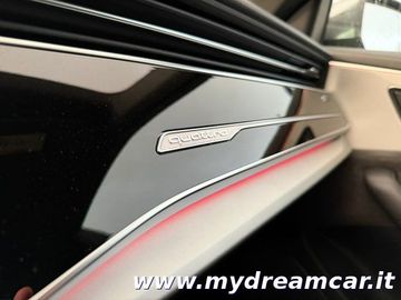 Audi Q8 - 12