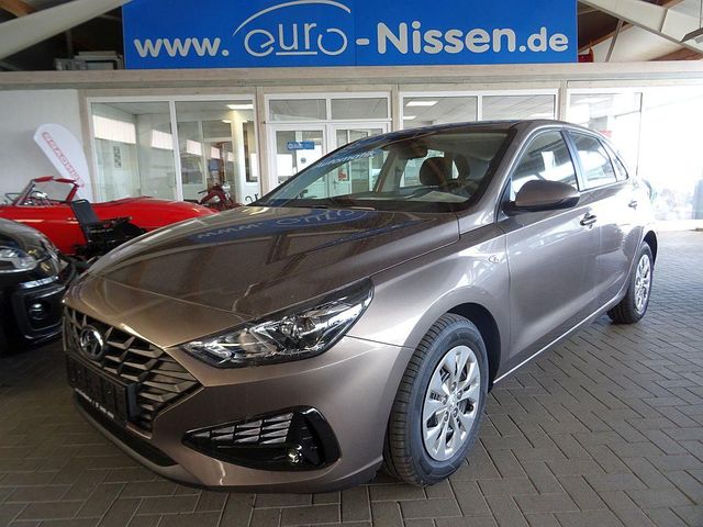 Hyundai i30 1,0 T-GDI 7DCT Bluetooth PDC 3,99%!