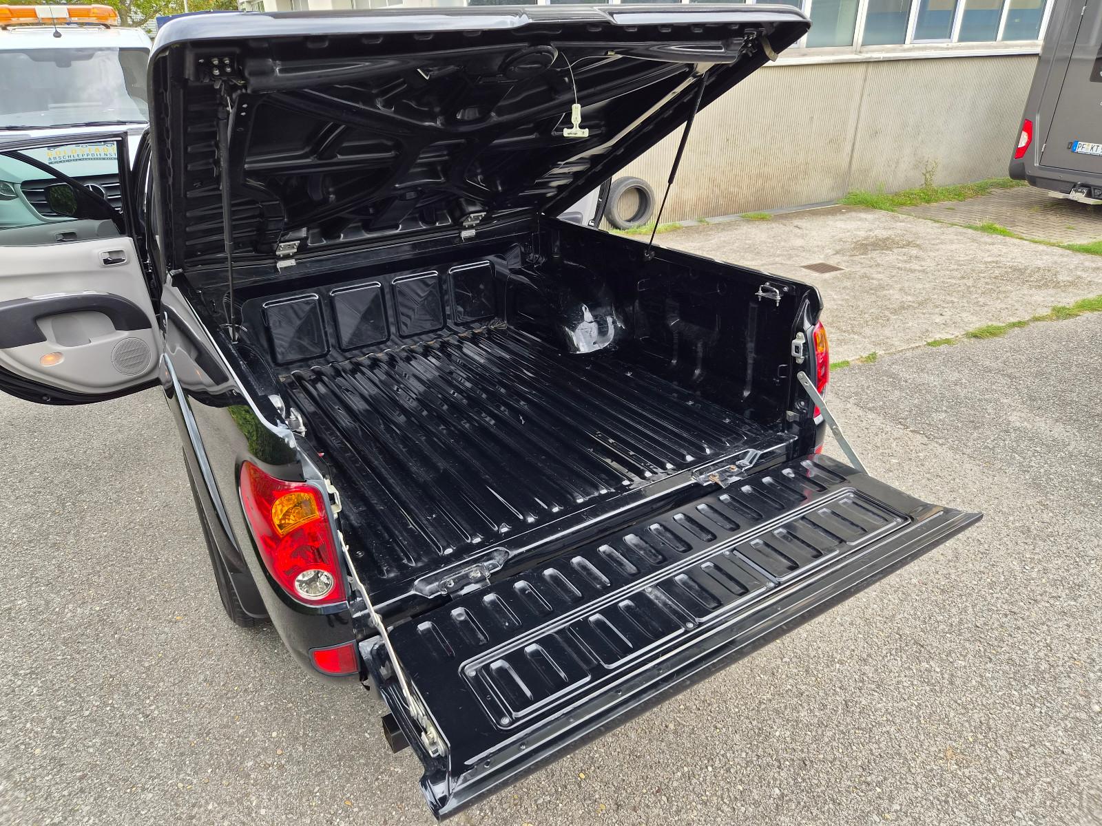 Mitsubishi L200 Intense 4WD TÜV+INSP NEU