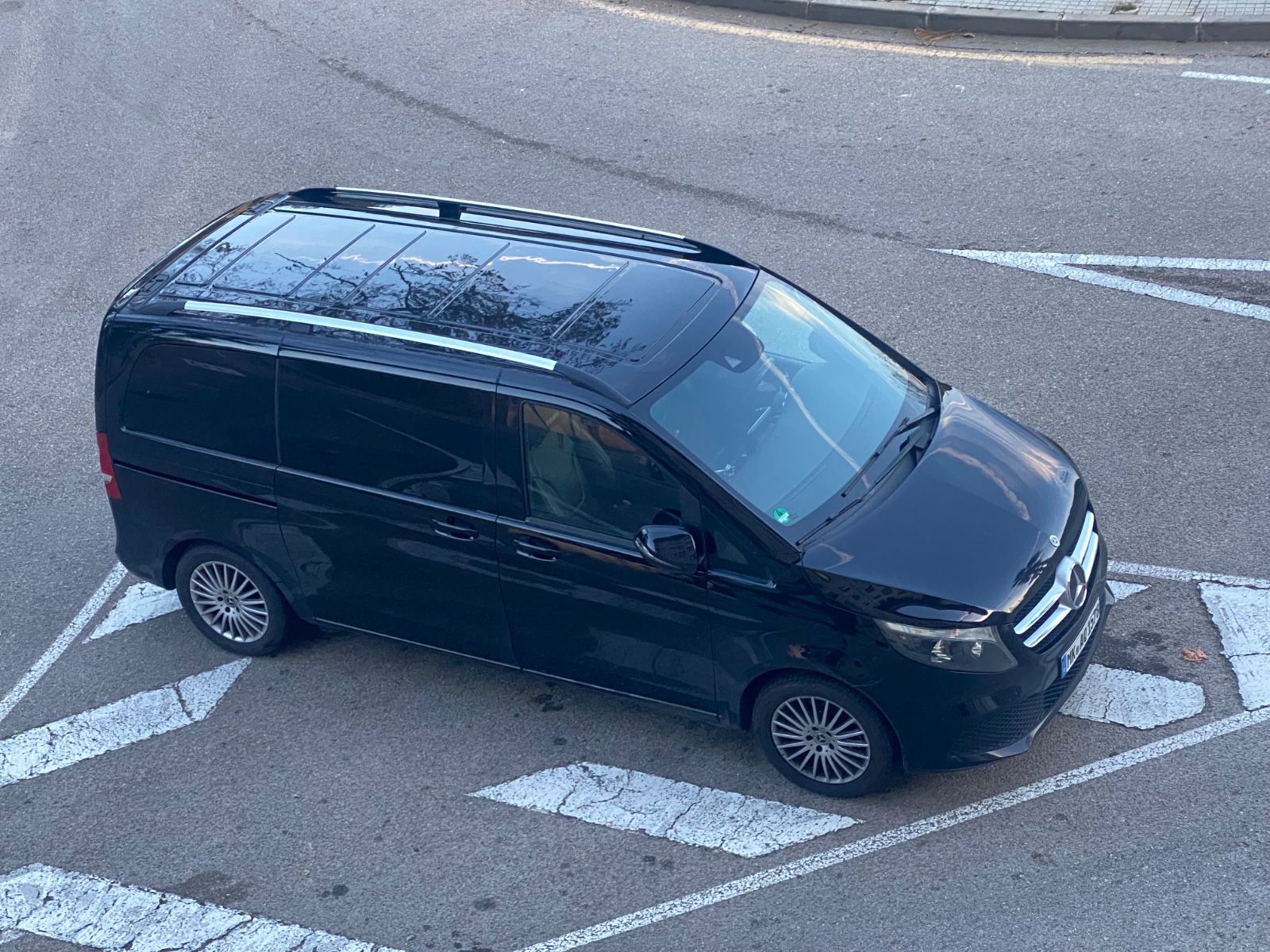 MERCEDES-BENZ V 250 d Aut. AVANTG. ED. kompakt AVANTGARDE ...