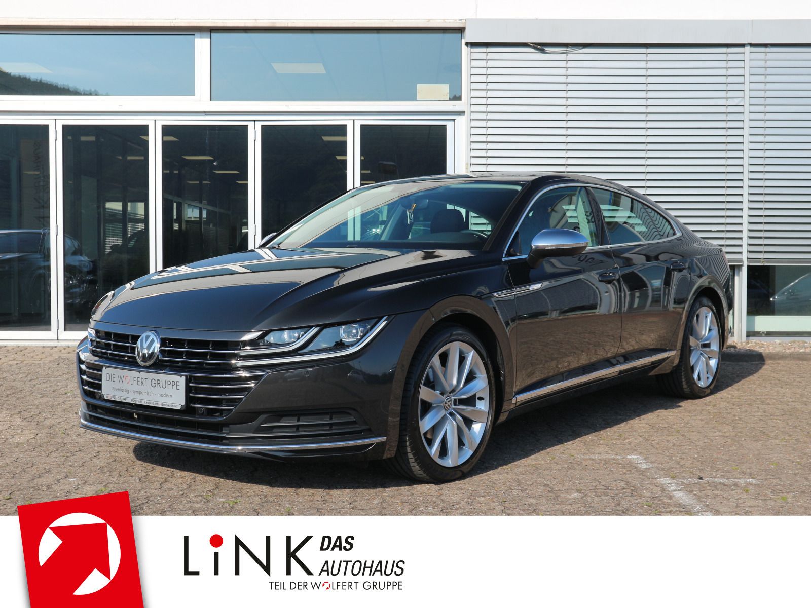 VW Arteon Elegance 2.0 TDI DSG PANO AHK NAVI RFK