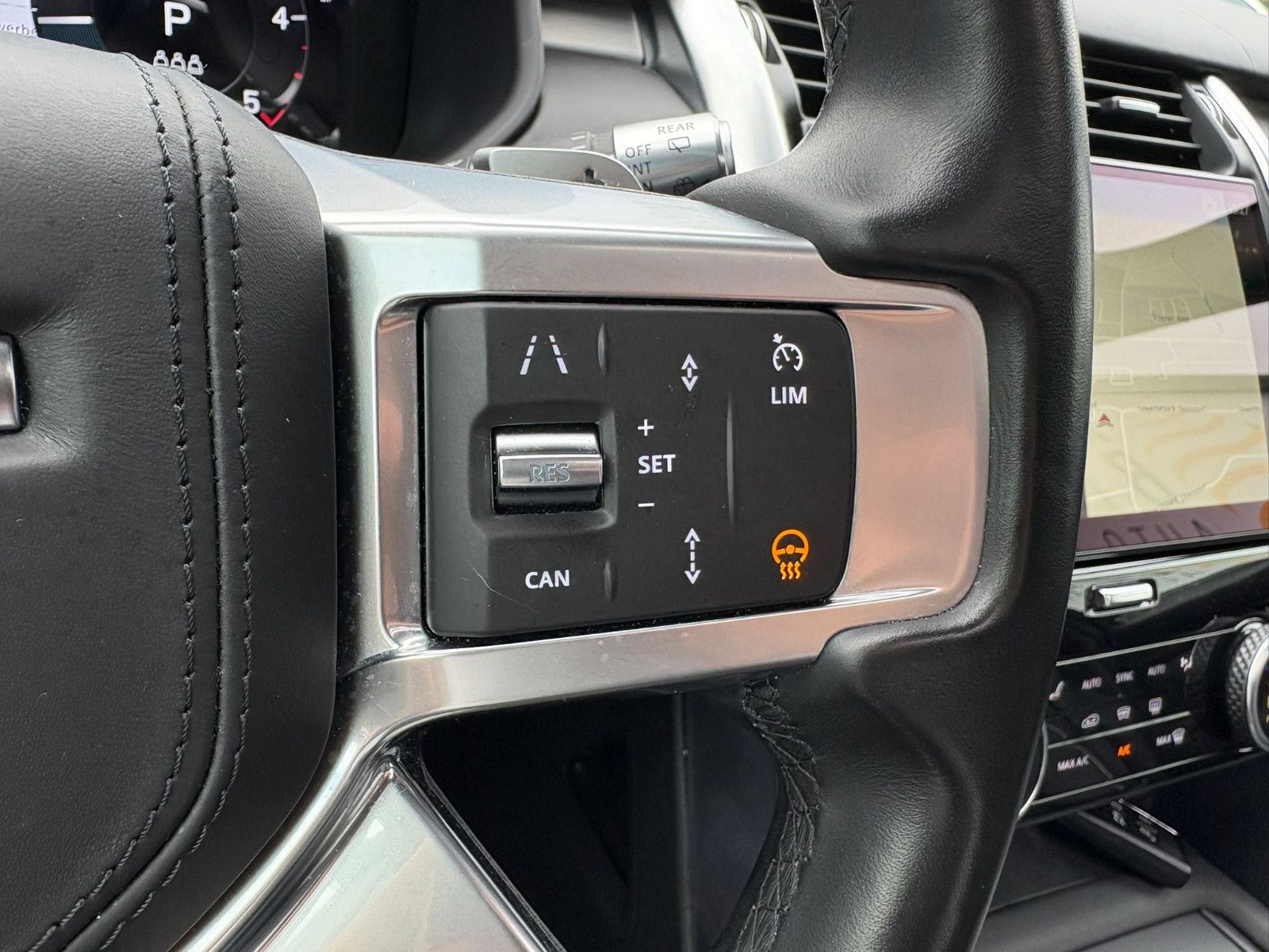 Fahrzeugabbildung Land Rover 5 R-Dynamic HSE D300/7-SITZER/PANO/3D-KAM/VOLL