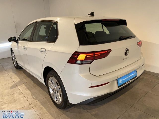 Golf VIII 1.5 TSI Life NAVI KLIMA PDC LED