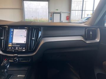 MYAUTOCENTER – Gebraucht- und Jahreswagen mit Werkstattservice in Pfaffenhofen Volvo XC 60 *Inscription*AHK*LED*Kamera*
