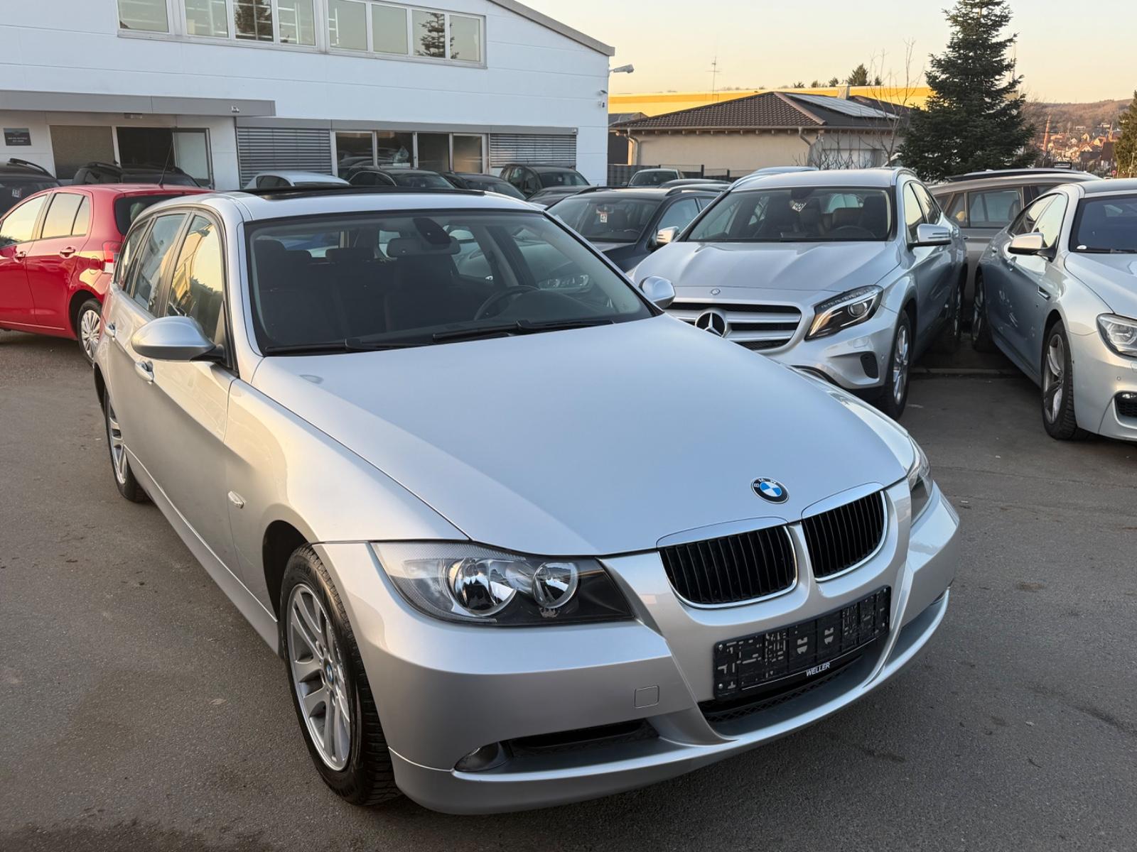 BMW 318 3 Touring 318i*NEU*TÜV* Automatik* Panorama