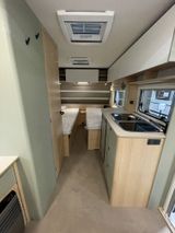 LMC Style 460 E/Style Paket/1700 kg/Mover Aktion - Offers matching your search criteria