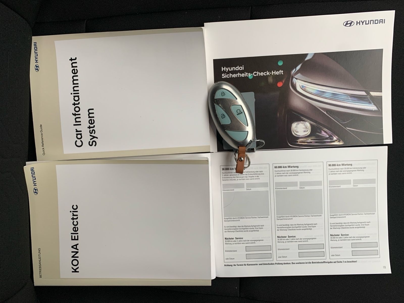 Fahrzeugabbildung Hyundai KONA Advantage Navi Allwetterreifen