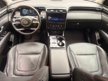 Hyundai TUCSON - 11