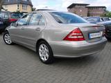Mercedes-Benz C 200 CDi Elegance Bi-Xenon Schiebedach Navi - Mercedes-Benz C 200: Cdi